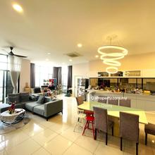 Good location, Spacious, low density, next to Desa Parkcity