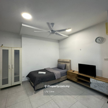 Fully Furnished Astetica As Near to Upm  and The Mines Shopping Mall