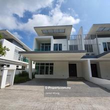 Semi-D house for Sale