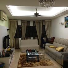 Short walk to MRT, TRX, shops, restaurants