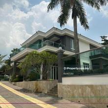 2 storey bungalow with swimming pool for sale