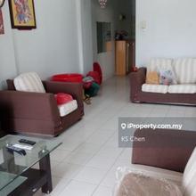 La Vista Condominium In Jalan Tempua Puchong For Sale