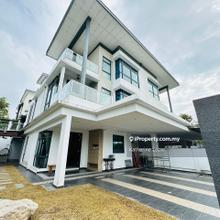 3-Storey Semi-D House The Cove Horizon Hills 