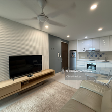 With Balcony, High Floor, Pool view, Doorstep MRT with Carpark 