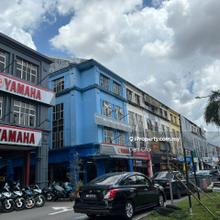 Facing Gelang Patah Main Road! Selling with Tenancy!