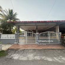 Taman Mega Ria 2, Tangkak, Singel Storey Corner Lot 22x75