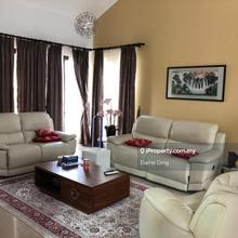 2.5 Storey Bungalow fully furnish