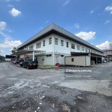 Main Road Big Size 9811ft Car Showroom For Rent Shah Alam