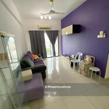 Well Kept Unit Prime Location Facing KL View
