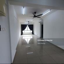 Tampoi Midas Perling 3 Bedrooms Apartment for Rent