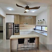Symphony Hills Mozart 3 storey terrace for Rent 5k fully furnish