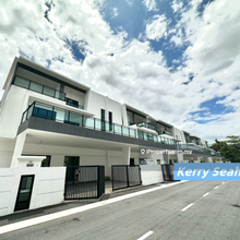 Alma Residensi Triple Storey Luxury Semi D 