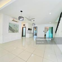 Terrace house for Sale