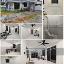 For Rent Single Storey Corner Lot with big land Masai 2800sqft