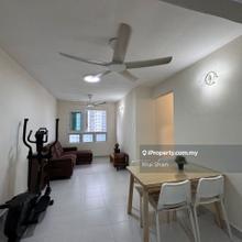 Unit for rent in Centrio avenue 