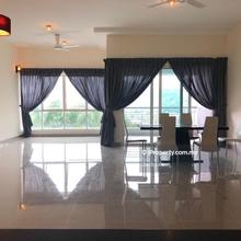 Convenient location and amenities 
