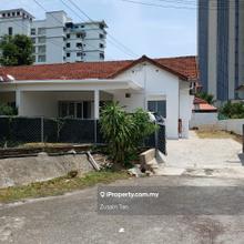 Single Storey Semi D Tanjung Bungah Newly Painted Partial Furnished
