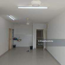 De palma setia alam nice unit for rent