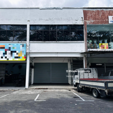 Double Storey Intermediate Shoplot For Rent/Sale