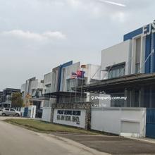 Corner Lot - Gated & Guarded - Freehold - Non Bumi Lot