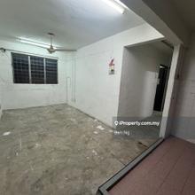 Taman ampang mewah flat 650sf non bumi ampang cheras
