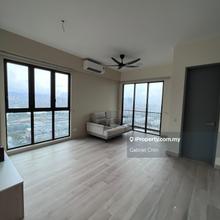 High Floor Corner Lot Well Maintained 