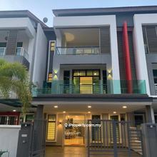 Airbnb Rm1000 Per Day ! 8 Room 3 Storey Kota Syahbandar Jonker Melaka