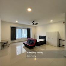 Walking Distance to LRT & BRT, Doorstep for Foods and Groceries