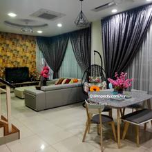 3 Storey, Semi-D, Non Bumi Lot Unit