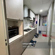 Fully renovated townhouse for Sale
