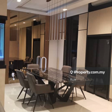 Renovated fully furnished unit 