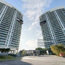 Bank lelong listing Cristal Serin Condominium for Auction Sale