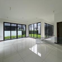 Stunning Modern Mansion, Eco Sanctuary