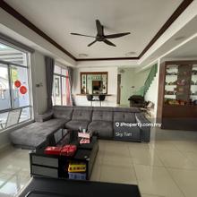 Horizon Hill Gateway Double Storey End lot Furnished Rent