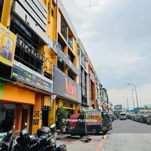 Jalan sbc 3,sri batu caves ground floor shop for sale 22x75 mainroad