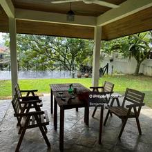 2 Storey Bungalow House Big Garden In Sierramas East For Rent ! 