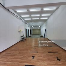 Shop Lot for Rent 