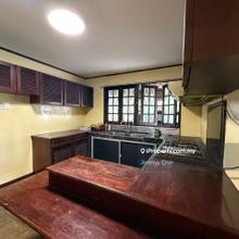 Big land size/ Kampung cemerlang/ 3b2b/ single storey detached 