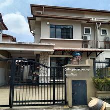 Semi-D house for Rent