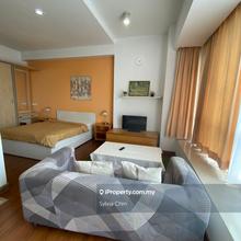 Walking distance to Lrt and Bukit namas Monorail Station 