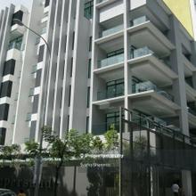Ampersand Klcc For Sale