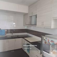 Freehold Fairville Apartment