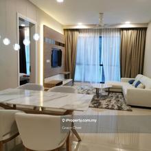 Join Kuala Lumpur Vibrant Expat Lifestyle with Sky Lounge and Pool