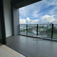 Rimbun For Sale ! Spacious Layout For Ownstay !