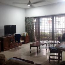 Convenient and safe living environment 1.2km/17min to Bangsar LRT