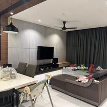 Excellent location , 2.5 Storey For Sale