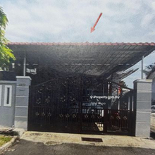 Single storey end lot house in taman rasah jaya,seremban 