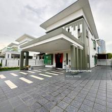 Freehold double storey link bungalow guarded at taman bukit indah