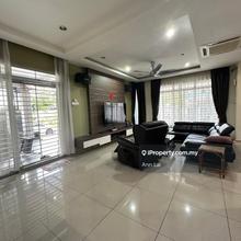 Corner Lot -Guard and gated with club house -Fully Renovated -Freehold