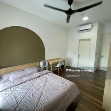Sqwhere master room for rent